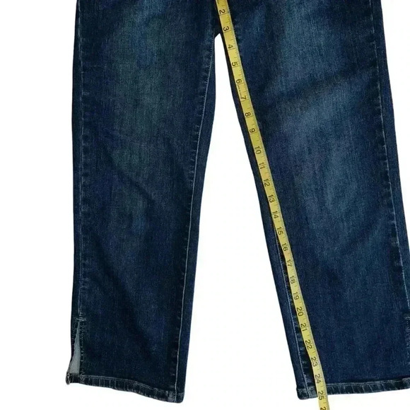 Judy Blue Simmer Down Straight Leg Cropped size 5/27 - Picture 8 of 9